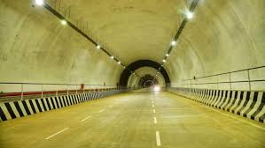 Tunnel road
